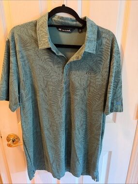 Travis Mathew Men’s Sage Green Fern-Print Polo